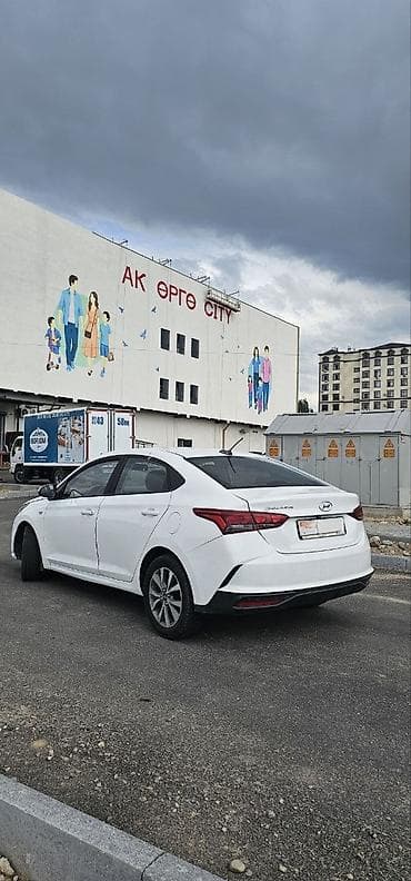 Hyundai Solaris: 2021 г., 1.6 л, Автомат, Бензин, Седан at lalafo.kg Hyundai Solaris: 2021 г., 1.6 л, Автомат, Бензин, Седан