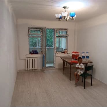 квартира пол дом: 3 комнаты, 58 м², 104 серия, 1 этаж — 1