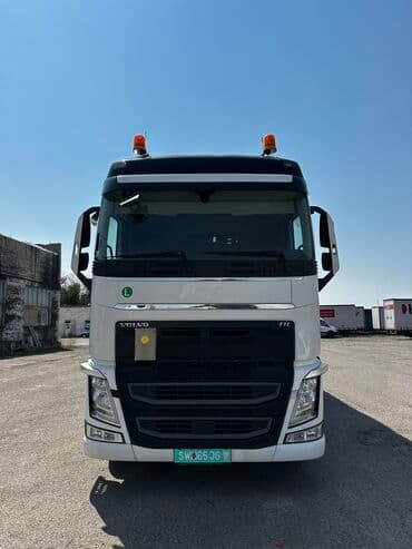 волво фн: Сүйрөгүч, Volvo, 2017 г., Тенттелген — 2