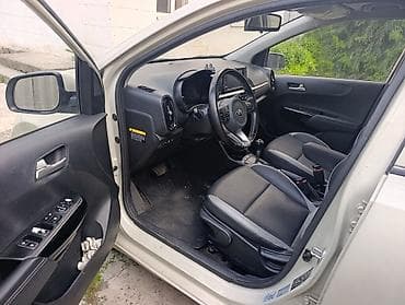 другие марки: Kia Morning: 2017 г., 0.1 л, Автомат, Бензин — 5