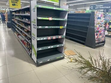 оборудование для магазина бу: Витрины, стеллажи, полки торговые металлические б/у, полка магазинная — 1