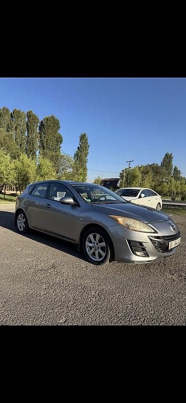 vw golf 5: Mazda 3: 2010 г., 1.6 л, Механика, Дизель, Хэтчбэк — 9