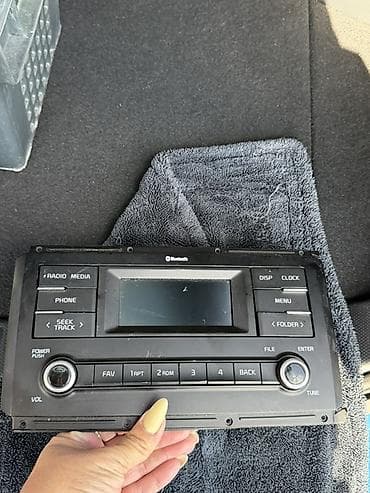 магнитола с блютуз: Штатная автомагнитола с Bluetooth Описание и функции: - Встроенный — 3