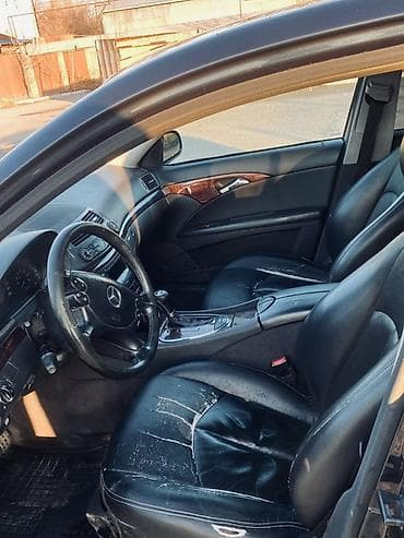 Mercedes-Benz E-Class: 2005 г., 1.8 л, Автомат, Газ, Седан — 8