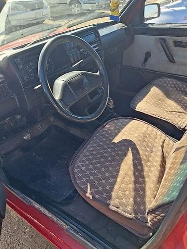 мотолор: Volkswagen Jetta: 1990 г., 1.8 л, Бензин, Седан — 10