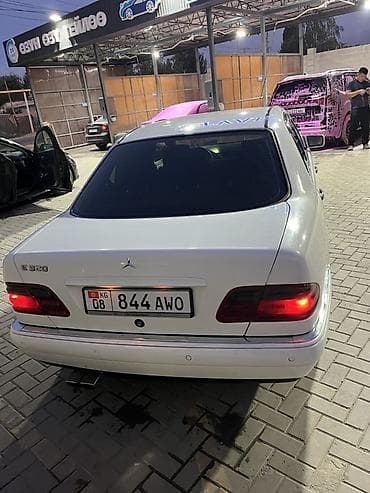 Транспорт: Mercedes-Benz E-Class: 1998 г., 3.2 л, Автомат, Бензин, Седан — 6