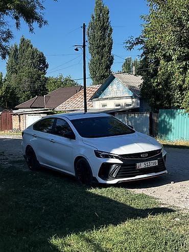 Geely: Geely Binrui: 2022 г., Лифтбек — 4