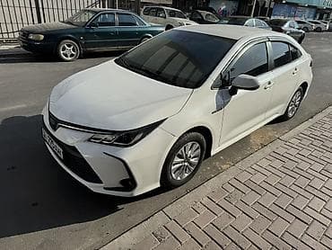 sonata lf: Toyota Corolla: 2019 г., 1.8 л, Автомат, Гибрид, Седан — 5