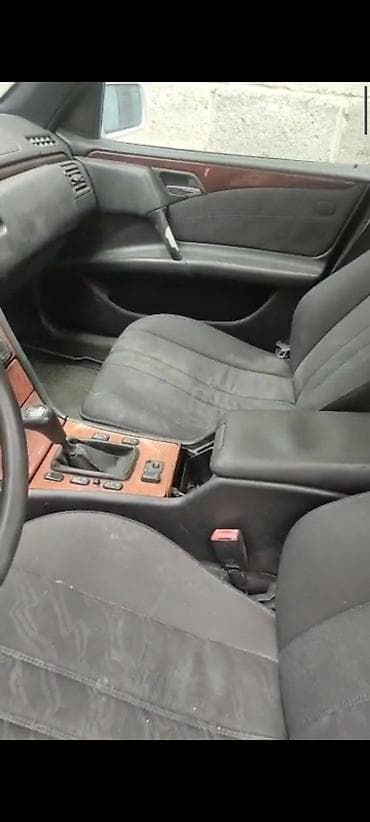 Продажа авто: Mercedes-Benz E-Class: 1997 г., Седан — 6