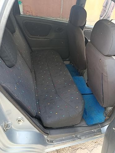 е34 1995: Suzuki Alto: 2003 г., 1.1 л, Ручные, Бензин, Хэтчбэк — 4