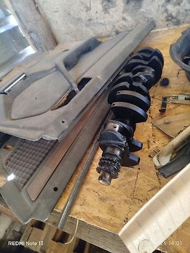 sg 9: Автозапчасти от одного автомобиля — разбор. В наличии (по фото): - — 6