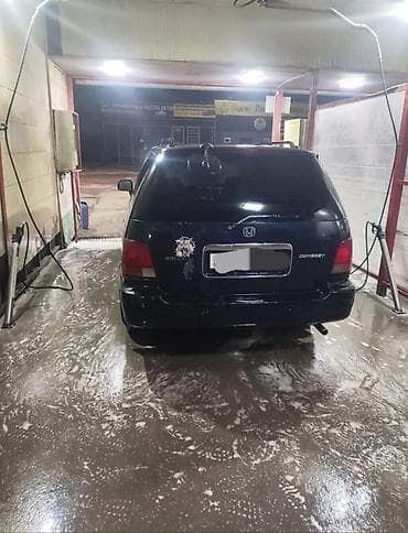 step 2: Honda Odyssey: 1994 г., 2.3 л, Автомат, Бензин, Минивэн — 1