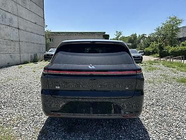 Lixiang: Lixiang L6: 2025 г., 1.5 л, Автомат, Гибрид, Кроссовер — 7