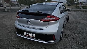 byd song plus: Hyundai Ioniq: 2018 г., 1.6 л, Гибрид, Хэтчбэк — 9