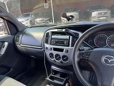 Mazda Tribute: 2004 г., 2.3 л, Автомат, Бензин, Кроссовер — 8