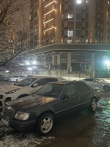 mers w210: Mercedes-Benz W124: 1991 г., Механика, Бензин, Седан — 5