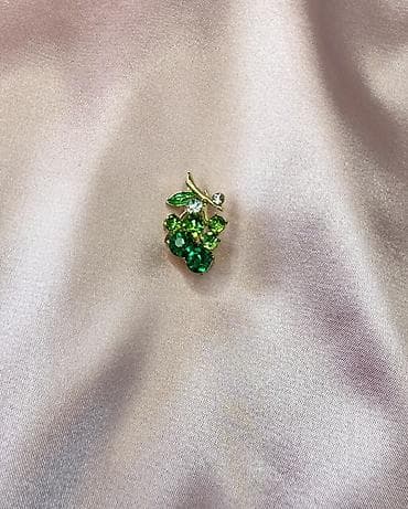 Спецодежда: Набор декоративных брошей - Тематика и дизайн: цветы, бабочка — 7