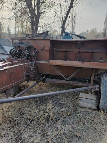 Пресс-подборщик тюковый, прицепной, цепно-шестерённый привод