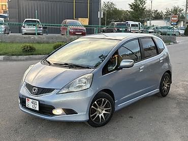 стутер: Honda Jazz: 2009 г., 1.3 л, Робот, Бензин, Хэтчбэк — 3