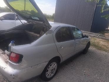 infinity fx35: Nissan Primera: 2000 г., Автомат, Бензин, Седан — 4