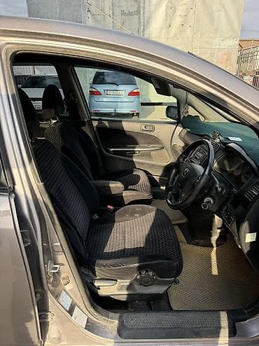 Honda Stream: 2003 г., 1.7 л, Бензин, Вэн/Минивэн — 7