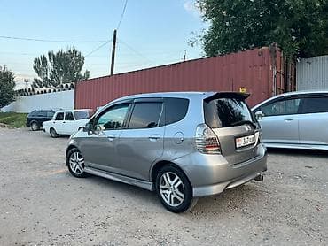 Honda Fit: 2019 г., 1.5 л, Автомат, Бензин, Хэтчбэк at lalafo.kg Honda Fit: 2019 г., 1.5 л, Автомат, Бензин, Хэтчбэк