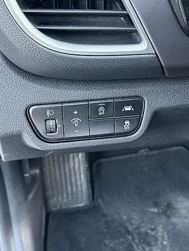 авенсис 1: Kia Seltos: 2020 г., 1.6 л, Автомат, Дизель, Кроссовер — 10