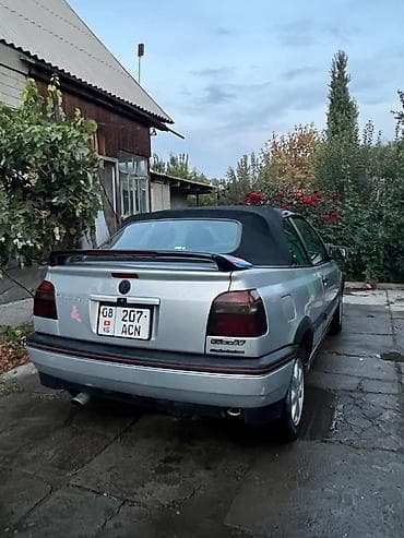 Volkswagen: Volkswagen Golf: 1994 г., 2 л, Механика, Бензин, Кабриолет — 8