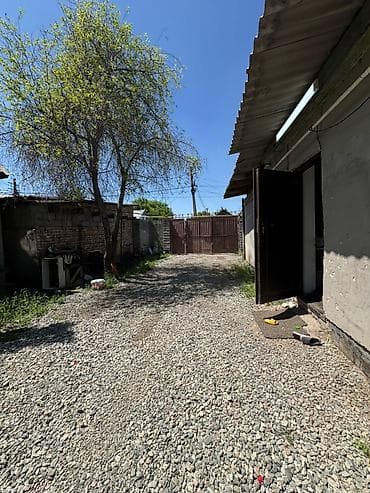 Дома: Продается дом в с. Маевка по улице Новая. Общая площадь дома 54 м², 4 — 8