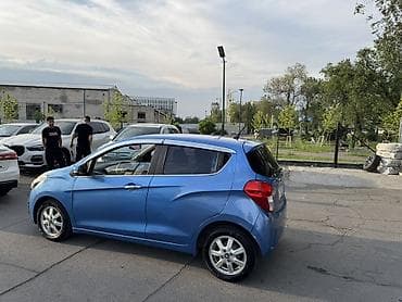 Chevrolet Spark: 2016 г., 1 л, Автомат, Бензин, Хэтчбэк — 3