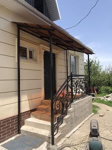 профнастила: Металлическая лестница Для дома, Форма лестницы: Г-образная — 3