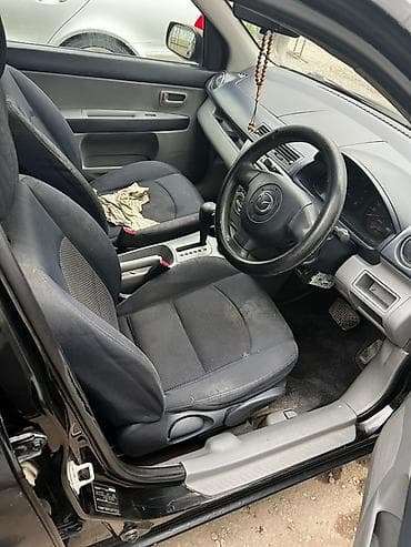 mazda 2: Mazda Demio: 2004 г., 1.3 л, Автомат, Бензин, Хэтчбэк — 4