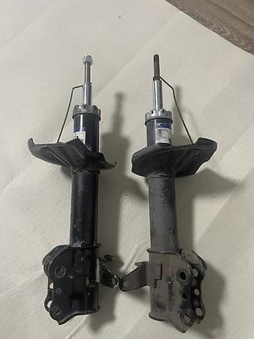 mazda mx 6: Задний амортизатор Mazda 2003 г., Б/у, Аналог — 2