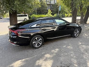 jac 9: Kia K8: 2021 г., Автомат, Гибрид — 3