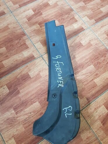 runx alex: Toyota Fortuner пластиковая накладка Тоета Фортунер Задняя левая — 1