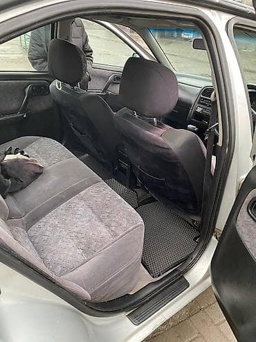 Продажа авто: Nissan Primera: 1998 г., 1.8 л, Автомат, Газ, Седан — 3