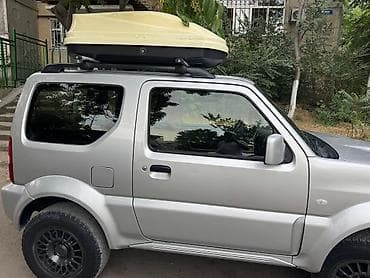 трёхдверный: Suzuki Jimny: 2018 г., 1.5 л, Механика, Бензин, Внедорожник — 4