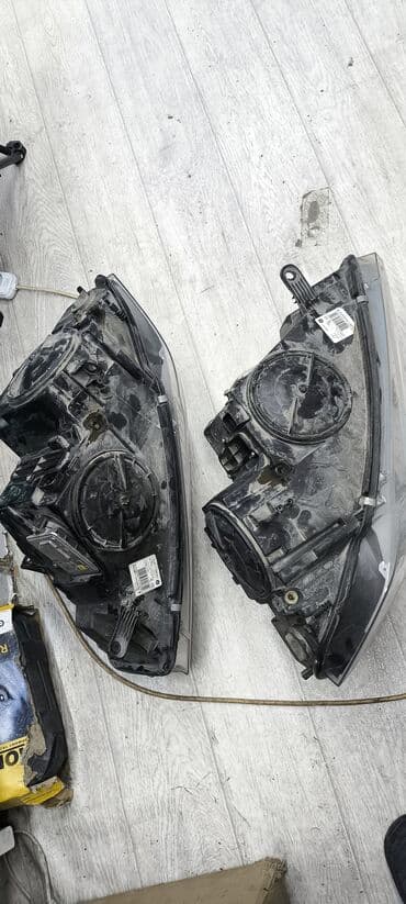 bmw 2004: Передняя левая фара BMW Б/у — 2