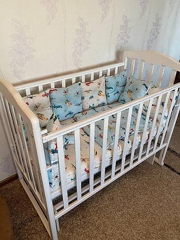 Срочно!!! Продаю детскую кроватку с маятником!!! Брали в магазине