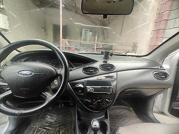Продажа авто: Ford Focus: 2003 г., 1.6 л, Механика, Бензин, Хэтчбэк — 1