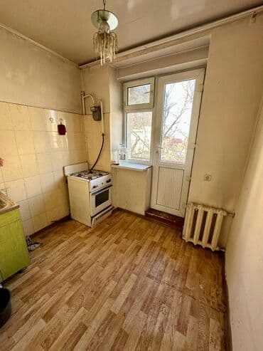 квартиры в бишкеке в районе политеха: 2 комнаты, 40 м², Хрущевка, 3 этаж, Старый ремонт — 3