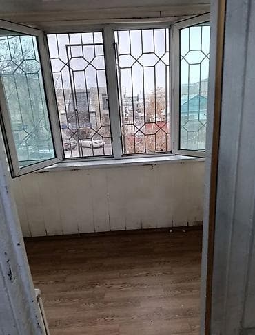 all group: 3 комнаты, 58 м², 104 серия, 2 этаж, Косметический ремонт — 3