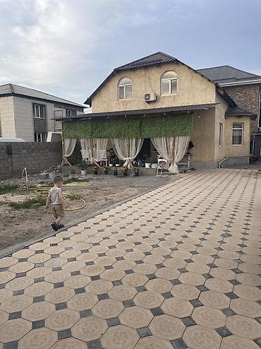 Недвижимость: 🏡 Продается мансардный дом с евроремонтом! 📍 ЖМ Ак-Ордо 2, рядом с — 2