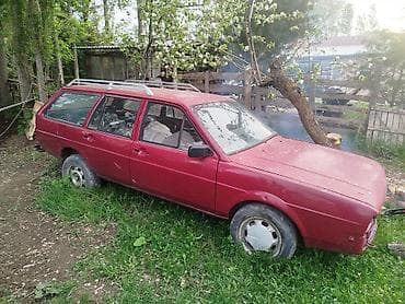 Продаётся Пассат б2 на запчасти или под востонавление кузов запчасти