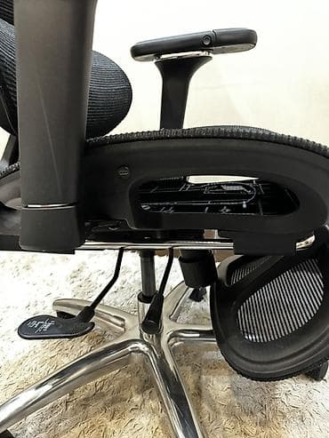 стол с регулировкой высоты: Офисное кресло, Новый, С колесиками, цвет - Черный, Самовывоз, Платная доставка — 5