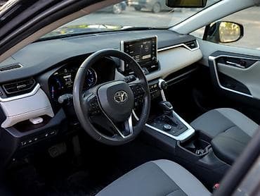 Toyota RAV4: 2019 г., 2.5 л, Автомат, Гибрид, Кроссовер — 6