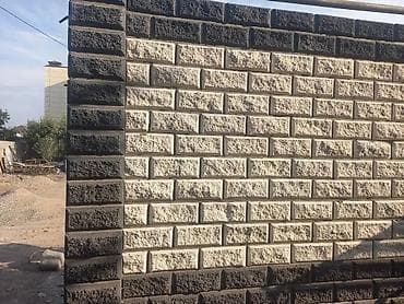 станок пескаблока: Кладка стен из кирпича и блоков. Профессиональные каменщики выполняют — 9