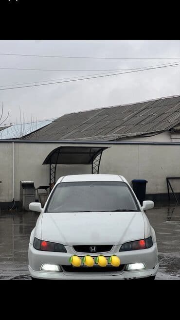 civic 4d: Honda Accord: 1998 г., 2 л, Автомат, Газ, Седан — 3