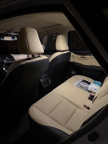 777: Lexus NX: 2019 г., 2.5 л, Автомат, Гибрид, Кроссовер — 4