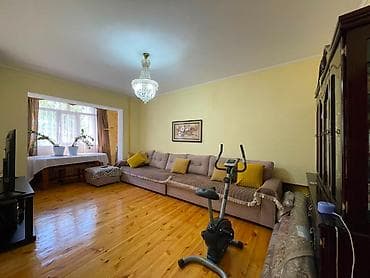 105: 3 комнаты, 74 м², 12 мкр 105 серия, 1 этаж, Косметический ремонт — 1